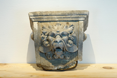 Three various plaster console with a winged angel, cherub and lion's head, 19/20th C., Bruges
