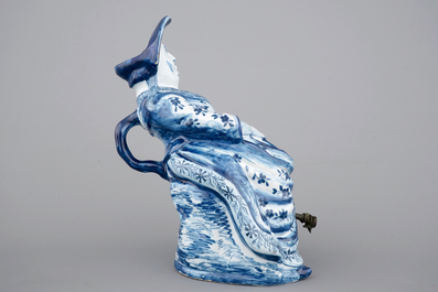 A blue and white Dutch Delft figural "Bobbejak" table fountain, 18th C.