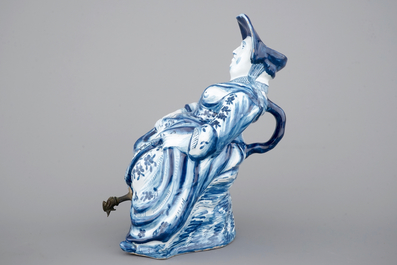 A blue and white Dutch Delft figural "Bobbejak" table fountain, 18th C.