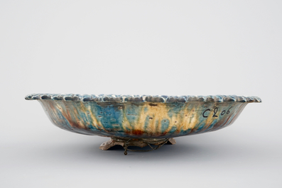 Un plat ovale d'apr&egrave;s Palissy, "Le bapt&ecirc;me de Christ", 17&egrave;me