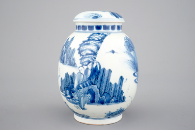 Een Japanse blauw-witte dekselpot, laat 17e eeuw