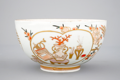 Un bol en porcelaine de Japon dor&eacute;, Kutani, 18/19&egrave;me