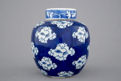 A blue and white Chinese porcelain ginger jar and cover, Kangxi, ca. 1700