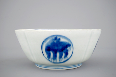 Un bol en porcelaine de Japon, 17/18&egrave;me