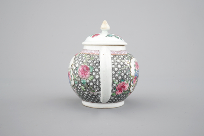 A Chinese famille rose Yongzheng teapot, 1722-1735