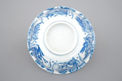 Un bol en porcelaine de Chine de type "kraak", &eacute;poque Wan-Li, Dynastie Ming