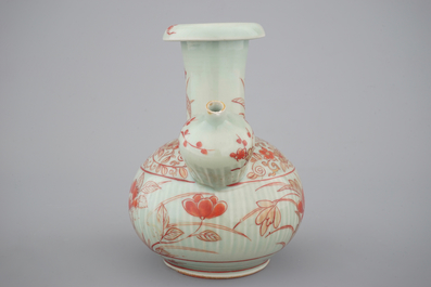 A Japanese Imari celadon ground kendi, 17/18th C.