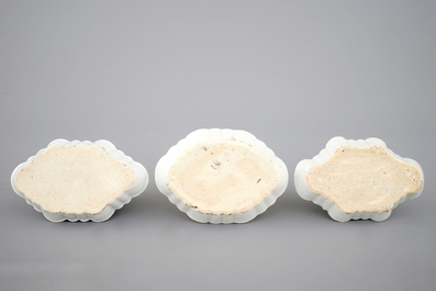 A set of three Chinese spoon trays, Yongzheng/Qianlong, 18th C.