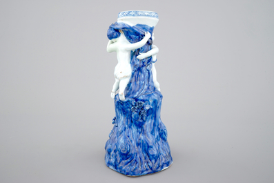 A Chinese porcelain Meissen style fruit basket base, Qianlong, 18th C.