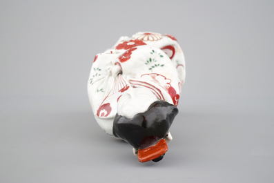 Une figure d'une bijin en porcelaine de Japon, 18&egrave;me