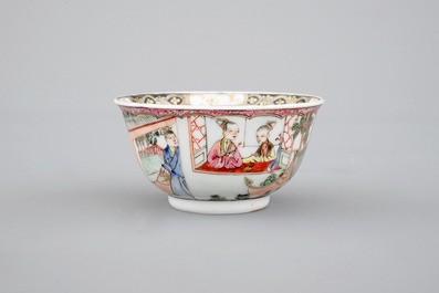 Une tasse et soucoupe en porcelaine de Chine famille rose, &eacute;poque Yongzheng, 1722-1735