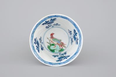 Une tasse et soucoupe en porcelaine de Chine famille verte, Kangxi, ca. 1700