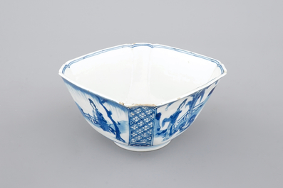 Un bol quadrangulaire en porcelaine de Chine, Kangxi, ca. 1700