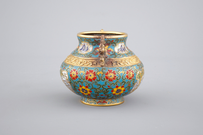 A small Chinese cloisonne incense burner, 19/20th C.