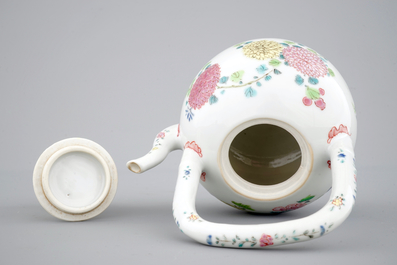 A Chinese famille rose overhead handled teapot, Yongzheng, 1722-1735