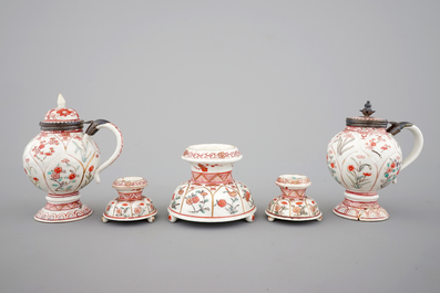 A set of three Chinese famille verte and iron red porcelain salts and two mustard pots with silver mounts, Kangxi, ca. 1700