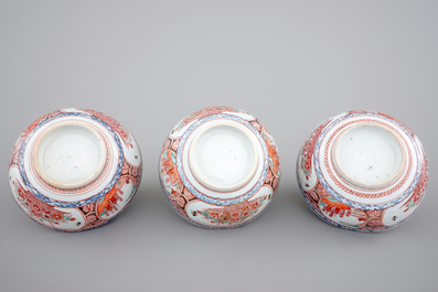 A rare set of six Chinese 'Amsterdam bont' bowls, 18th C.