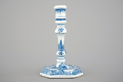 A blue and white Chinese porcelain candlestick, Qianlong, 18th C.