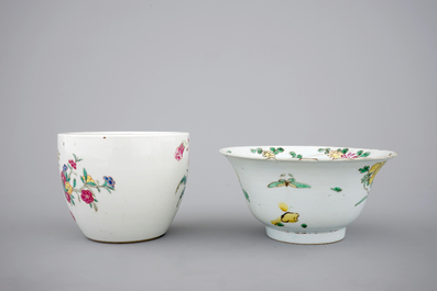Two Chinese famille rose porcelain bowls, 18/19th C