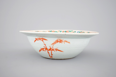 A Chinese famille rose porcelain "Two-faced emperor" bowl, 19th C