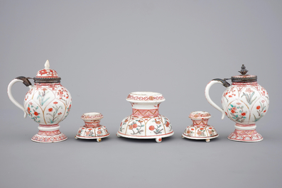 A set of three Chinese famille verte and iron red porcelain salts and two mustard pots with silver mounts, Kangxi, ca. 1700