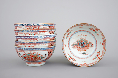 A rare set of six Chinese 'Amsterdam bont' bowls, 18th C.