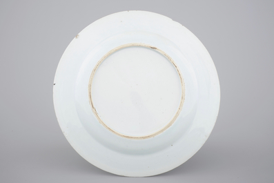 A fine Chinese export porcelain "Musician" plate, Qianlong, 18th C.