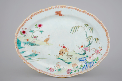 A Chinese famille rose export porcelain tureen on stand, Qianlong, 18th C.