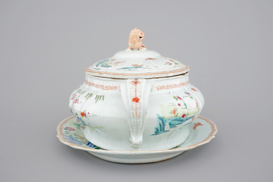 A Chinese famille rose export porcelain tureen on stand, Qianlong, 18th C.