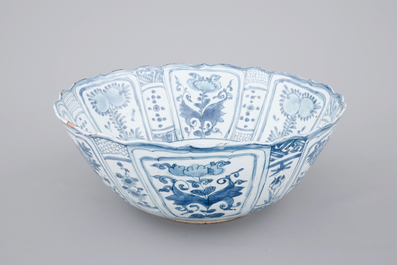 A large Chinese blue and white kraak porcelain bowl, Wan-Li, ca. 1600