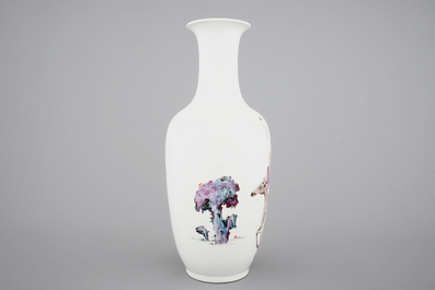 A fine slender Chinese famille rose porcelain vase, 19th C.