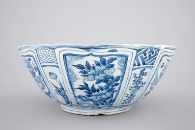 A large Chinese blue and white kraak porcelain bowl, Wan-Li, ca. 1600