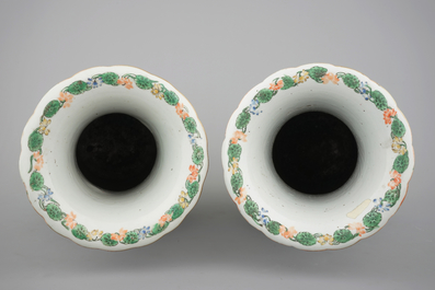 A tall pair of Chinese Canton verte porcelain vases with figural scenes, 19th C.