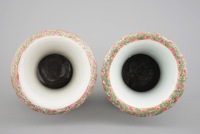 A pair of Chinese Canton famille rose porcelain vases, 19th C.
