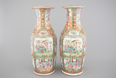 A pair of Chinese Canton famille rose porcelain vases, 19th C.