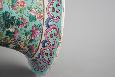 A massive Chinese famille rose vase with figural scenes on a turquoise ground, 19th C.