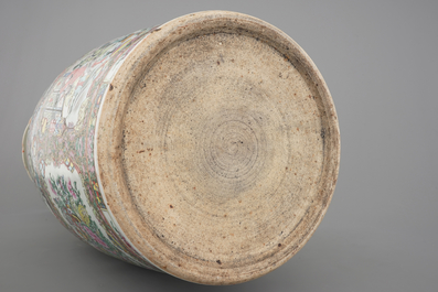 A very tall Canton famille rose palace vase, 19th C.
