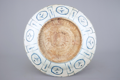 A large Chinese porcelain blue and white 'kraak' charger, Wan-Li, Ming Dynasty