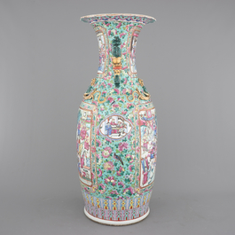 A massive Chinese famille rose vase with figural scenes on a turquoise ground, 19th C.