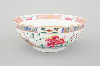 A large Chinese famille rose export porcelain bowl with pheasants, Qianlong, 18th C.