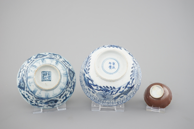 A big lot of Chinese porcelain bowls, cups and saucer, 18th and 19th C. (22 pcs.)