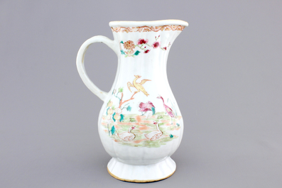 A fine Chinese famille rose and gilt export porcelain jug, Qianlong, 18th C.
