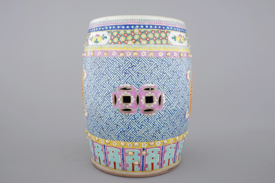 A Chinese famille rose porcelain 'Shou' garden seat, 19th C.