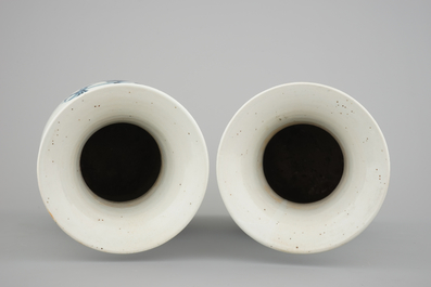 A pair of blue and white Chinese vases with birds among flowers, 19th C.