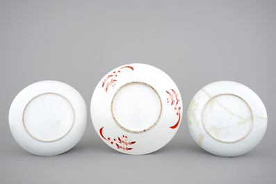 Three Chinese porcelain dishes with cockerels, Kangxi famille verte and 19th C. famille rose