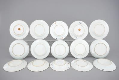 A lot of 15 Chinese imari porcelain plates, Qianlong, 18th C.