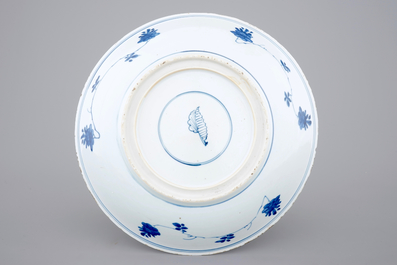 A large blue and white Chinese porcelain dish, Kangxi, ca. 1700