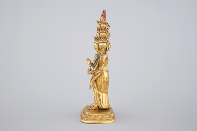 A fine Sino-Tibetan gilt bronze figure of Avalokitesvara, 17-18th C.