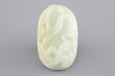 A set of 4 pale celadon jade carvings, 19/20th C.