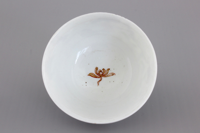 A Chinese famille rose, grisaille and gilt porcelain cup and saucer with a cockerel, 18th C